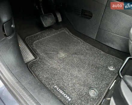 Серый Форд Фьюжн, объемом двигателя 1.6 л и пробегом 218 тыс. км за 6950 $, фото 47 на Automoto.ua