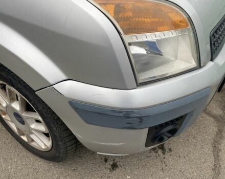 Сірий Форд Фьюжен, об'ємом двигуна 1.6 л та пробігом 289 тис. км за 4599 $, фото 11 на Automoto.ua