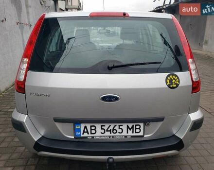 Сірий Форд Фьюжен, об'ємом двигуна 1.6 л та пробігом 130 тис. км за 7100 $, фото 17 на Automoto.ua
