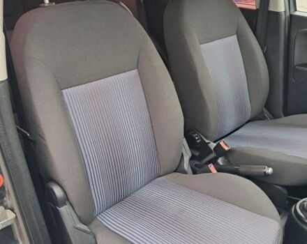 Серый Форд Фьюжн, объемом двигателя 1.4 л и пробегом 186 тыс. км за 5200 $, фото 31 на Automoto.ua