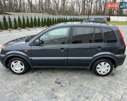 Серый Форд Фьюжн, объемом двигателя 1.6 л и пробегом 218 тыс. км за 6950 $, фото 16 на Automoto.ua