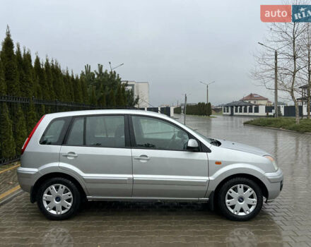 Серый Форд Фьюжн, объемом двигателя 1.4 л и пробегом 73 тыс. км за 6800 $, фото 10 на Automoto.ua