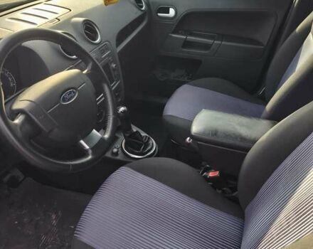 Сірий Форд Фьюжен, об'ємом двигуна 1.6 л та пробігом 174 тис. км за 5000 $, фото 5 на Automoto.ua