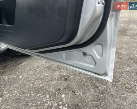 Сірий Форд Фьюжен, об'ємом двигуна 1.39 л та пробігом 128 тис. км за 5699 $, фото 26 на Automoto.ua