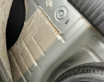 Серый Форд Фьюжн, объемом двигателя 1.4 л и пробегом 73 тыс. км за 6800 $, фото 14 на Automoto.ua