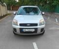 Сірий Форд Фьюжен, об'ємом двигуна 1.6 л та пробігом 261 тис. км за 4400 $, фото 5 на Automoto.ua