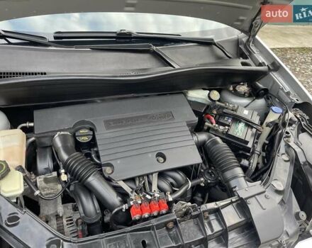 Сірий Форд Фьюжен, об'ємом двигуна 1.39 л та пробігом 128 тис. км за 5699 $, фото 36 на Automoto.ua