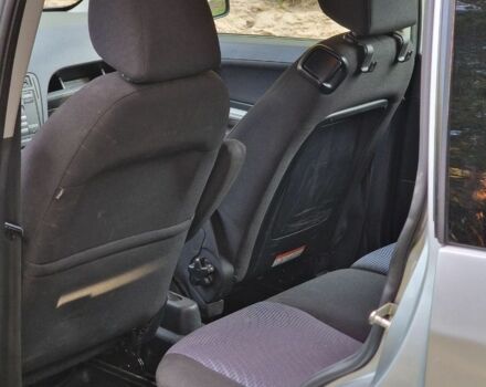 Серый Форд Фьюжн, объемом двигателя 1.6 л и пробегом 130 тыс. км за 5900 $, фото 10 на Automoto.ua