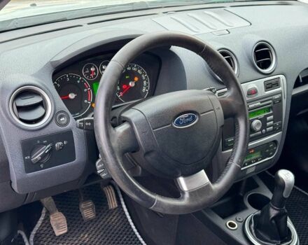 Серый Форд Фьюжн, объемом двигателя 1.6 л и пробегом 235 тыс. км за 6790 $, фото 14 на Automoto.ua