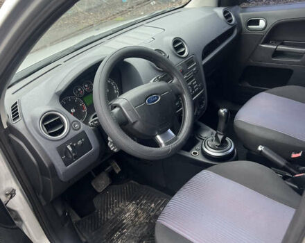 Сірий Форд Фьюжен, об'ємом двигуна 1.39 л та пробігом 150 тис. км за 5200 $, фото 6 на Automoto.ua