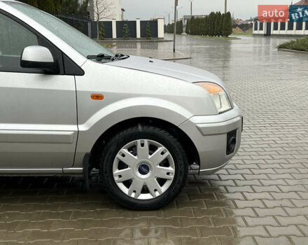 Серый Форд Фьюжн, объемом двигателя 1.4 л и пробегом 73 тыс. км за 6800 $, фото 11 на Automoto.ua