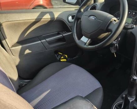 Сірий Форд Фьюжен, об'ємом двигуна 1.6 л та пробігом 174 тис. км за 5000 $, фото 16 на Automoto.ua