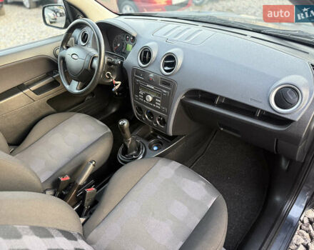 Серый Форд Фьюжн, объемом двигателя 1.4 л и пробегом 152 тыс. км за 6499 $, фото 13 на Automoto.ua