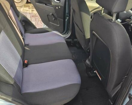 Сірий Форд Фьюжен, об'ємом двигуна 1.6 л та пробігом 174 тис. км за 5000 $, фото 7 на Automoto.ua