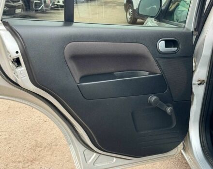 Серый Форд Фьюжн, объемом двигателя 1.6 л и пробегом 235 тыс. км за 6790 $, фото 15 на Automoto.ua