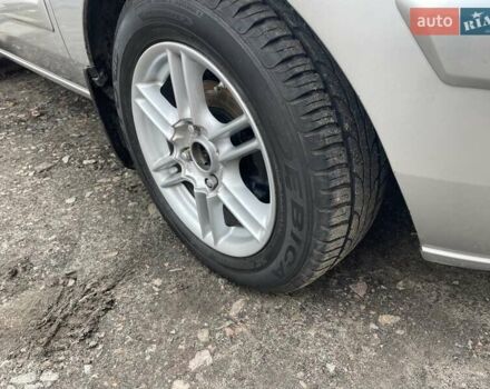 Сірий Форд Фьюжен, об'ємом двигуна 1.39 л та пробігом 128 тис. км за 5699 $, фото 17 на Automoto.ua