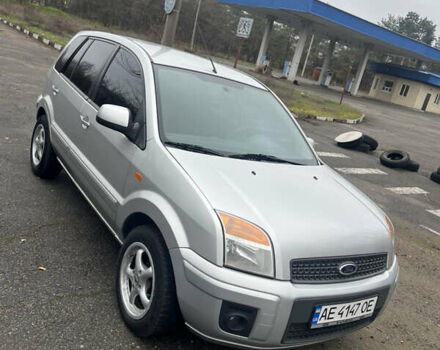 Сірий Форд Фьюжен, об'ємом двигуна 1.39 л та пробігом 150 тис. км за 5200 $, фото 2 на Automoto.ua