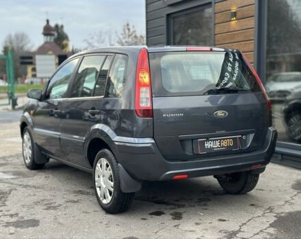 Серый Форд Фьюжн, объемом двигателя 1.6 л и пробегом 149 тыс. км за 4650 $, фото 4 на Automoto.ua