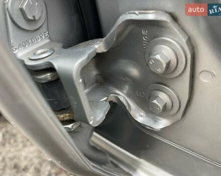 Сірий Форд Фьюжен, об'ємом двигуна 1.39 л та пробігом 128 тис. км за 5699 $, фото 28 на Automoto.ua