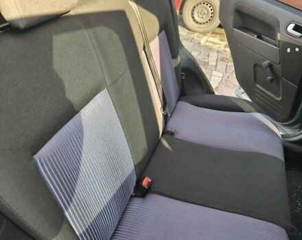 Сірий Форд Фьюжен, об'ємом двигуна 1.6 л та пробігом 174 тис. км за 5000 $, фото 12 на Automoto.ua