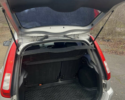 Сірий Форд Фьюжен, об'ємом двигуна 1.39 л та пробігом 150 тис. км за 5200 $, фото 14 на Automoto.ua