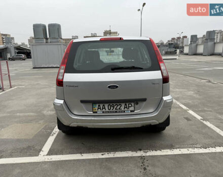 Сірий Форд Фьюжен, об'ємом двигуна 1.6 л та пробігом 203 тис. км за 5300 $, фото 5 на Automoto.ua