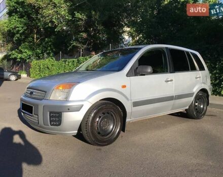 Серый Форд Фьюжн, объемом двигателя 1.4 л и пробегом 290 тыс. км за 4999 $, фото 11 на Automoto.ua