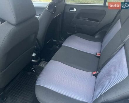 Сірий Форд Фьюжен, об'ємом двигуна 1.4 л та пробігом 127 тис. км за 5650 $, фото 14 на Automoto.ua