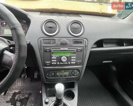 Сірий Форд Фьюжен, об'ємом двигуна 1.6 л та пробігом 343 тис. км за 4500 $, фото 6 на Automoto.ua