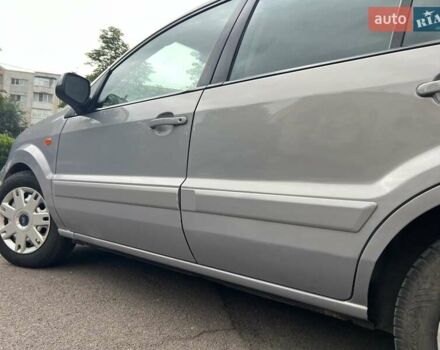 Сірий Форд Фьюжен, об'ємом двигуна 1.4 л та пробігом 110 тис. км за 5999 $, фото 14 на Automoto.ua