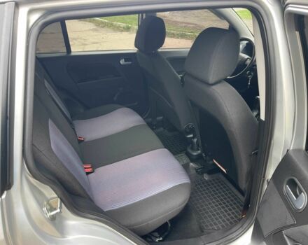 Сірий Форд Фьюжен, об'ємом двигуна 1.4 л та пробігом 130 тис. км за 5699 $, фото 14 на Automoto.ua