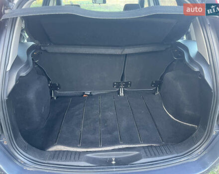 Серый Форд Фьюжн, объемом двигателя 1.4 л и пробегом 138 тыс. км за 5600 $, фото 4 на Automoto.ua