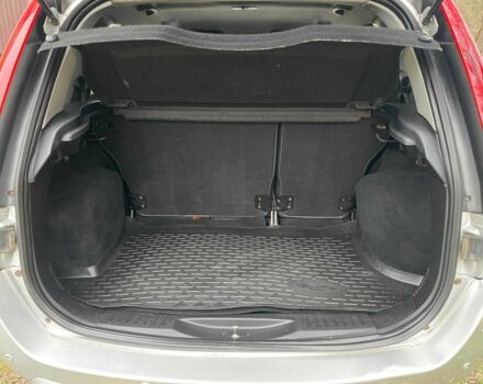 Серый Форд Фьюжн, объемом двигателя 1.4 л и пробегом 129 тыс. км за 5650 $, фото 12 на Automoto.ua