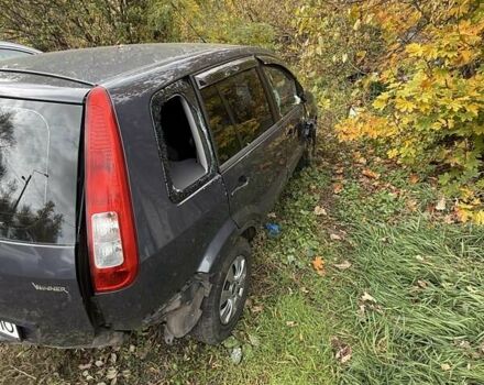 Серый Форд Фьюжн, объемом двигателя 1.39 л и пробегом 46 тыс. км за 2200 $, фото 9 на Automoto.ua