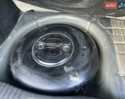 Серый Форд Фьюжн, объемом двигателя 1.4 л и пробегом 139 тыс. км за 5600 $, фото 7 на Automoto.ua