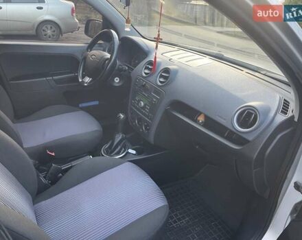 Серый Форд Фьюжн, объемом двигателя 1.4 л и пробегом 130 тыс. км за 5699 $, фото 17 на Automoto.ua