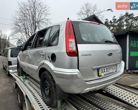 Серый Форд Фьюжн, объемом двигателя 1.6 л и пробегом 10 тыс. км за 1650 $, фото 4 на Automoto.ua