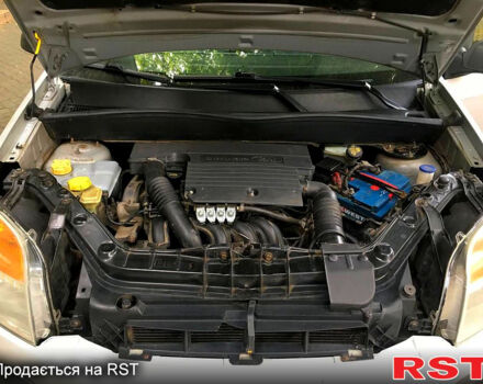 Серый Форд Фьюжн, объемом двигателя 1.4 л и пробегом 280 тыс. км за 4999 $, фото 10 на Automoto.ua