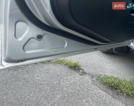 Сірий Форд Фьюжен, об'ємом двигуна 1.4 л та пробігом 127 тис. км за 5650 $, фото 9 на Automoto.ua