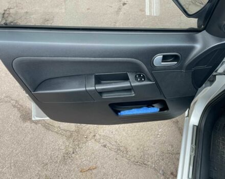 Сірий Форд Фьюжен, об'ємом двигуна 1.4 л та пробігом 130 тис. км за 5699 $, фото 20 на Automoto.ua