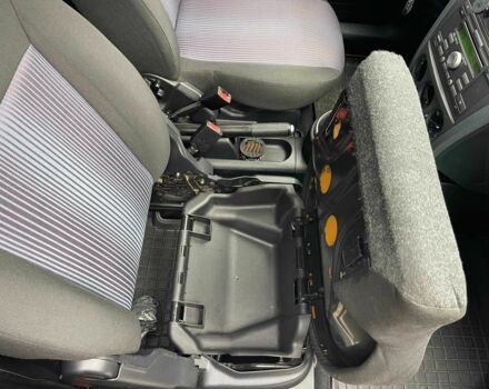 Сірий Форд Фьюжен, об'ємом двигуна 1.4 л та пробігом 130 тис. км за 5699 $, фото 18 на Automoto.ua