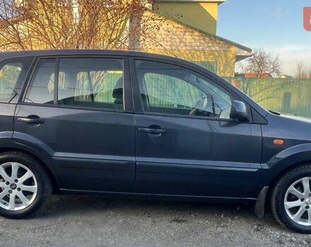 Серый Форд Фьюжн, объемом двигателя 1.4 л и пробегом 140 тыс. км за 5600 $, фото 1 на Automoto.ua