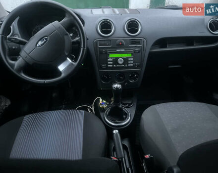 Сірий Форд Фьюжен, об'ємом двигуна 1.4 л та пробігом 139 тис. км за 5600 $, фото 4 на Automoto.ua