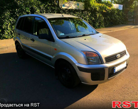 Серый Форд Фьюжн, объемом двигателя 1.4 л и пробегом 280 тыс. км за 4999 $, фото 2 на Automoto.ua