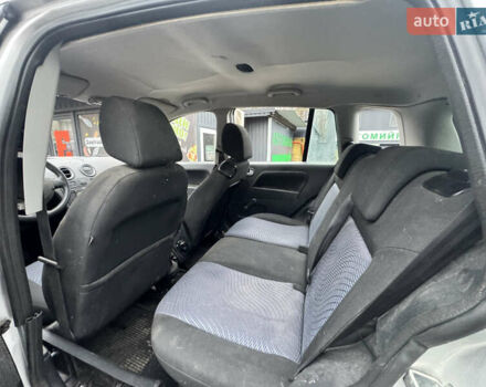 Серый Форд Фьюжн, объемом двигателя 1.6 л и пробегом 10 тыс. км за 1650 $, фото 5 на Automoto.ua