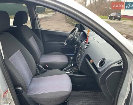 Сірий Форд Фьюжен, об'ємом двигуна 1.4 л та пробігом 130 тис. км за 5699 $, фото 14 на Automoto.ua