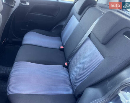 Сірий Форд Фьюжен, об'ємом двигуна 1.4 л та пробігом 139 тис. км за 5800 $, фото 12 на Automoto.ua