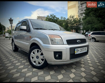 Серый Форд Фьюжн, объемом двигателя 1.4 л и пробегом 81 тыс. км за 7500 $, фото 30 на Automoto.ua