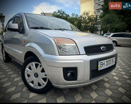 Серый Форд Фьюжн, объемом двигателя 1.4 л и пробегом 81 тыс. км за 7500 $, фото 32 на Automoto.ua