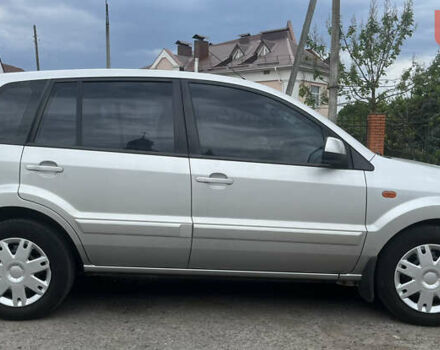 Сірий Форд Фьюжен, об'ємом двигуна 1.6 л та пробігом 143 тис. км за 5999 $, фото 2 на Automoto.ua